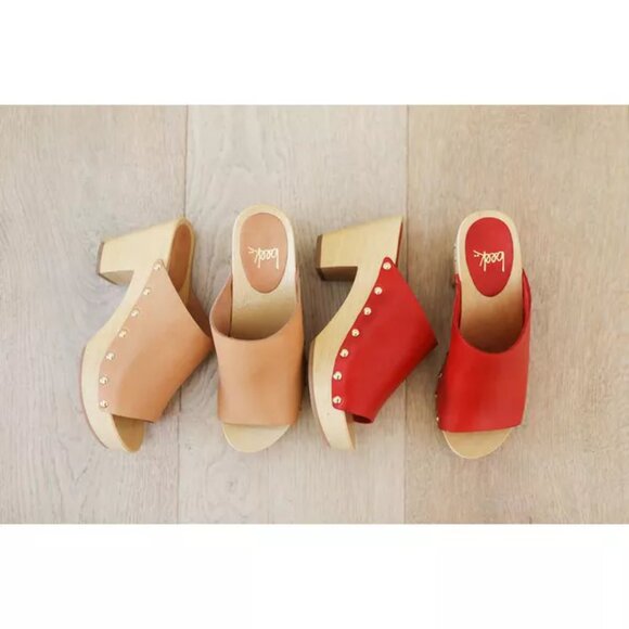 NEW BEEK BEEK Made In Brazil Leather Peacock Heels in red  925 7t3 - Picture 8 of 10